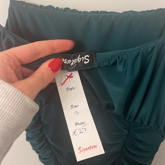 Forest Green Ruched Dress - Picture 14 of 15